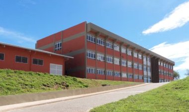 Concursos públicos e processos seletivos oferecem oportunidades para profissionais de diferentes ecolaridades